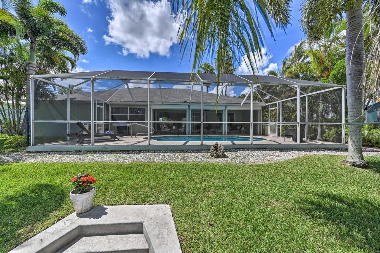 הוילה Pet-Friendly Escape With Dock And Kayaks In קייפ קורל מראה חיצוני תמונה